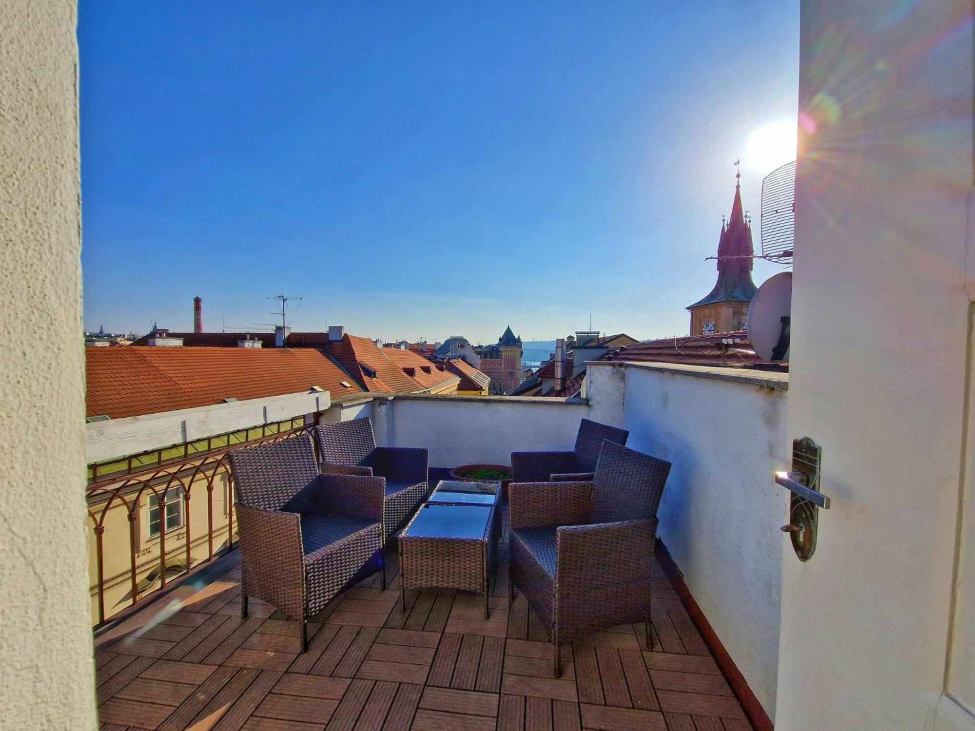 Studio Karlův Most Prag Exteriör bild