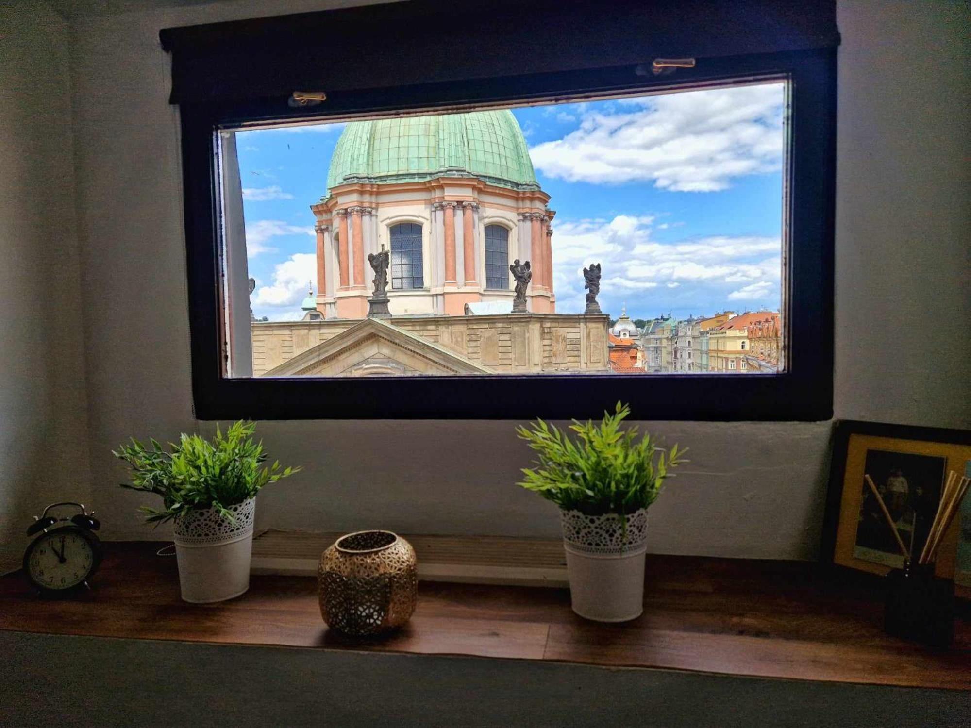 Studio Karlův Most Prag Exteriör bild